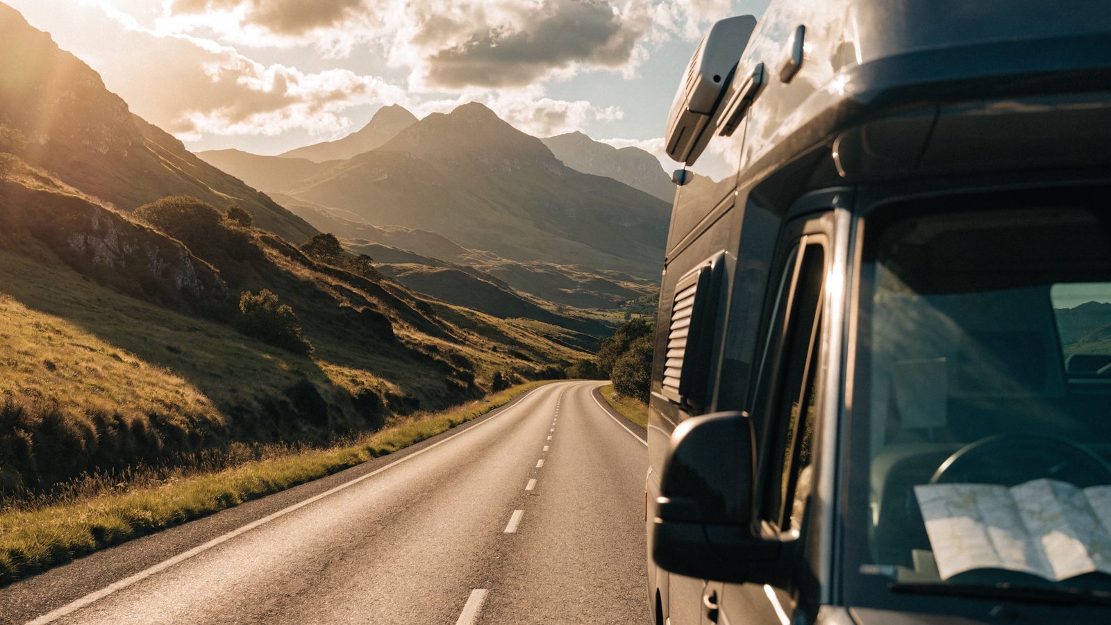 Viaggiare sicuri in camper all'estero: come leggere gli avvisi di viaggio e prepararsi