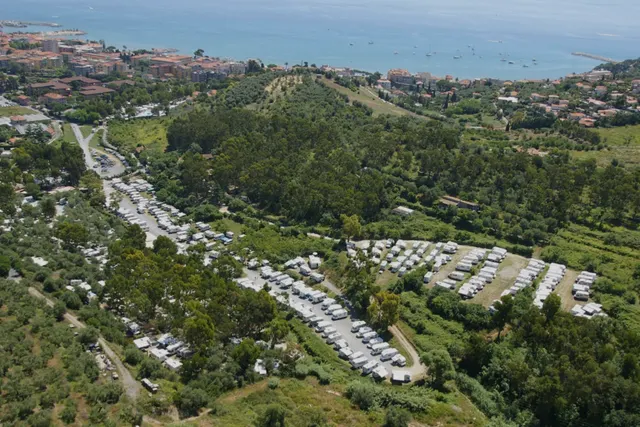 Oasi Park