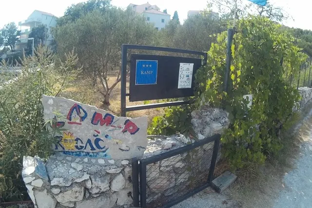 Auto Kamp Rogač