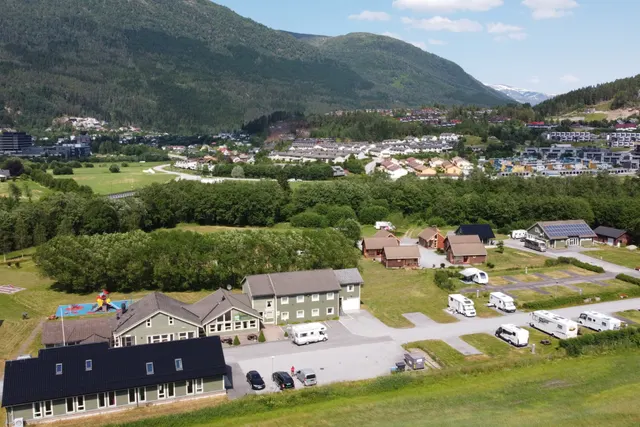 Førde Gjestehus og Camping
